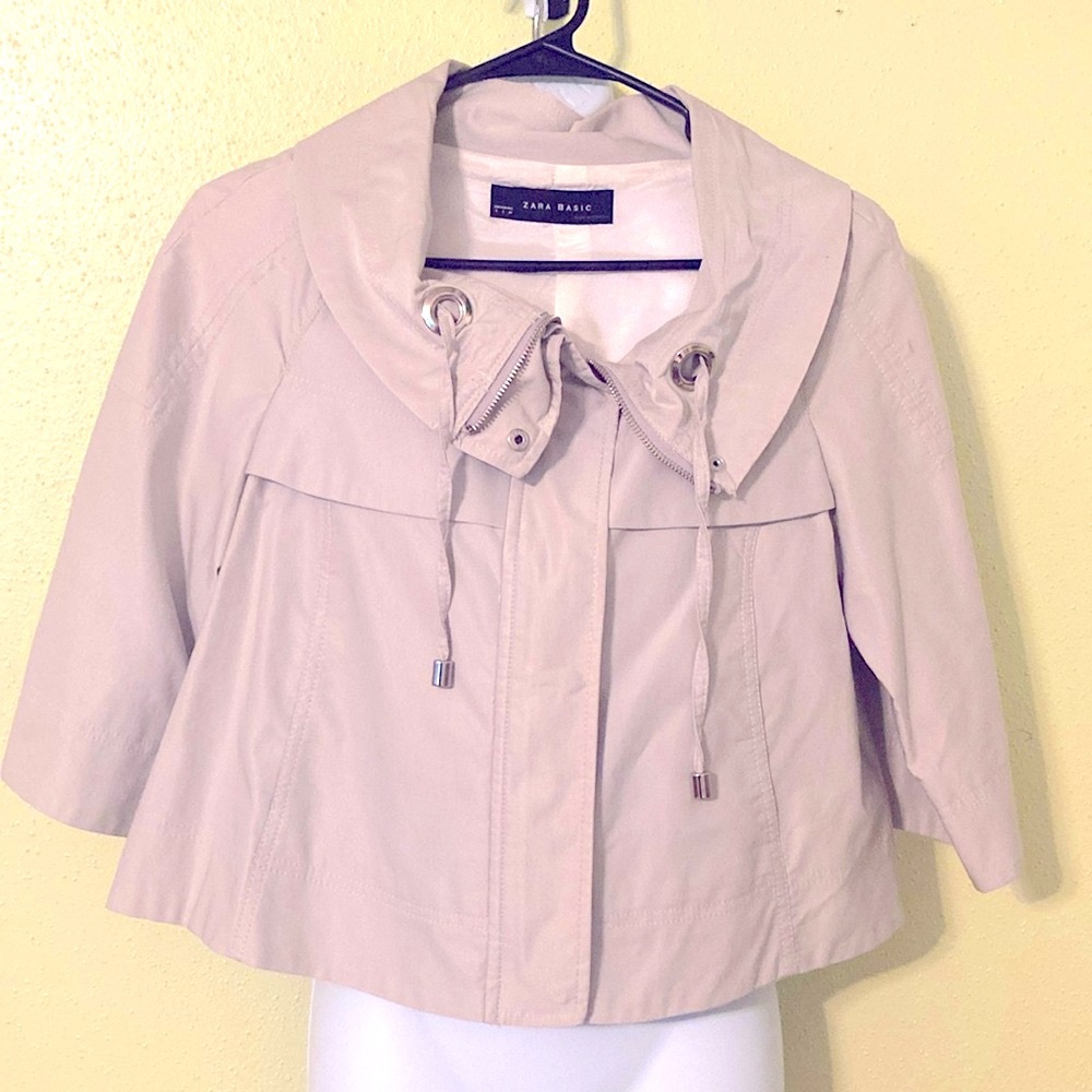 Zara Basic Cream Light Cape Swing Jacket Cropped Funnel Neck Small EUC 18” p2p
